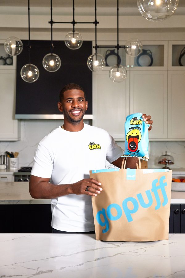 Chris Paul Pulling Good Eatn Out of Gopuff Bag